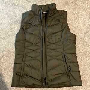 Brand New Northface Olive Green Vest